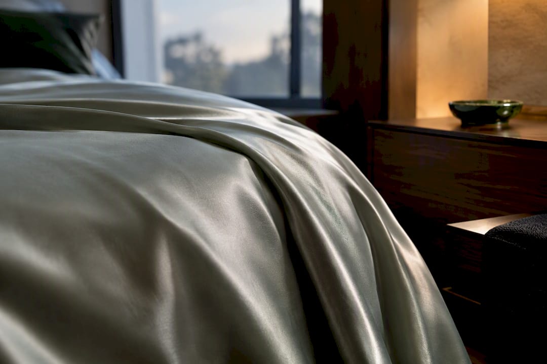 Sateen Sheets: Pick by Sleep Climate, Not Thread Count