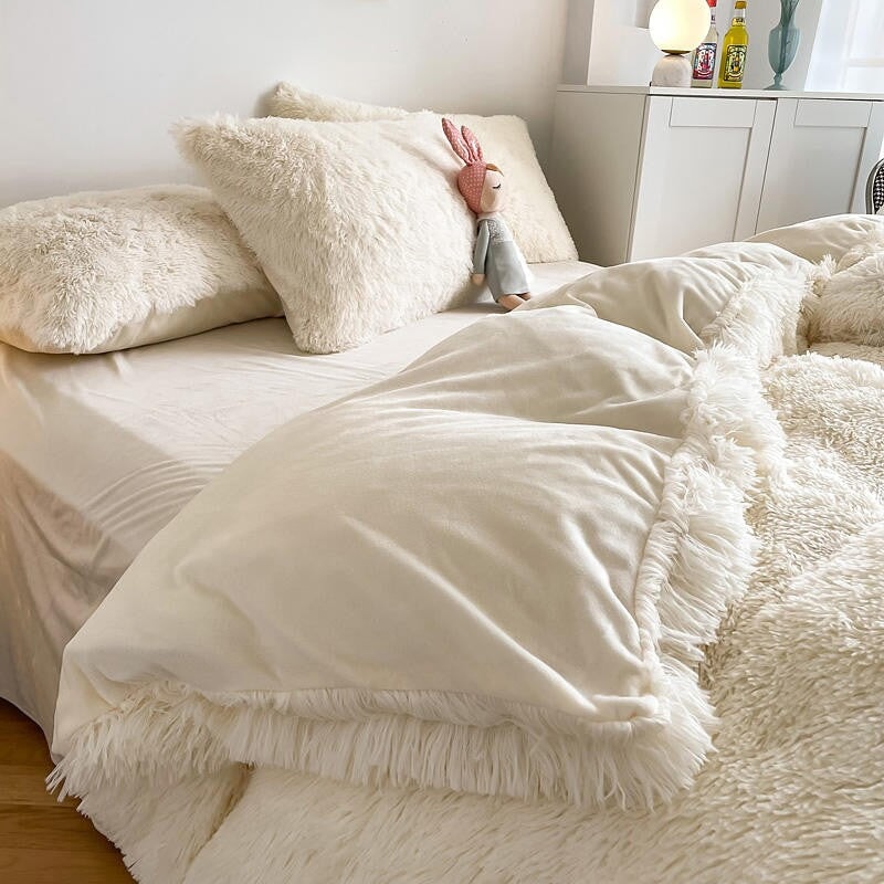 Fluffy & Winter Bed Sets