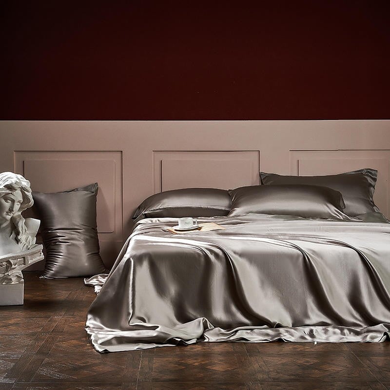 Arya Silver 25 MM Mulberry Silk Duvet Cover Set (Double Size)