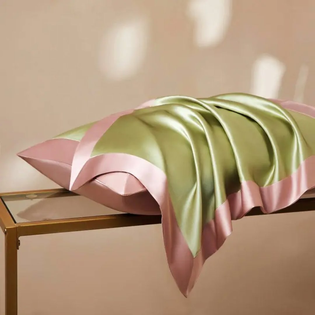 Belle 25 Momme Mulberry Silk Pillowcase