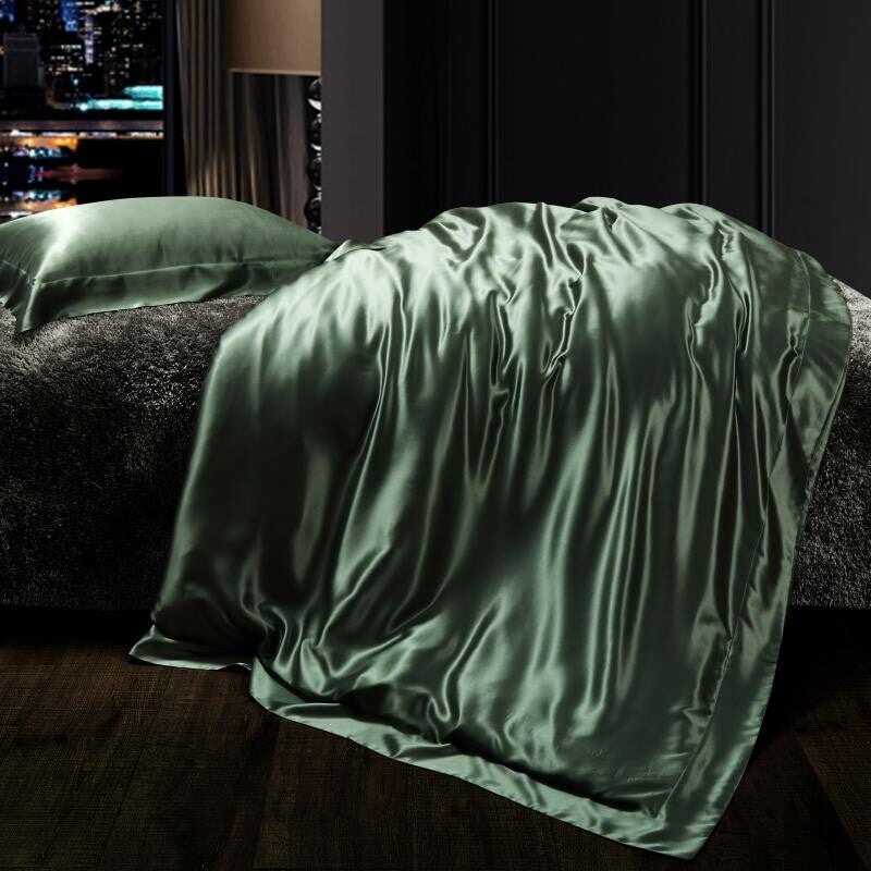 Forest Green 25 Momme Mulberry Silk Bedding Set