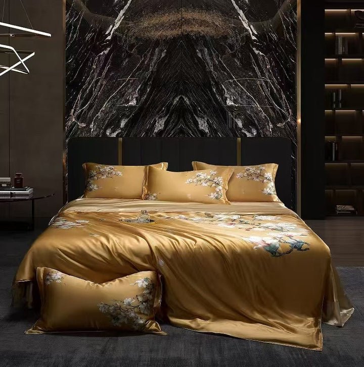 Hazel Bloom Mulberry Silk 22 mm Bedding Set