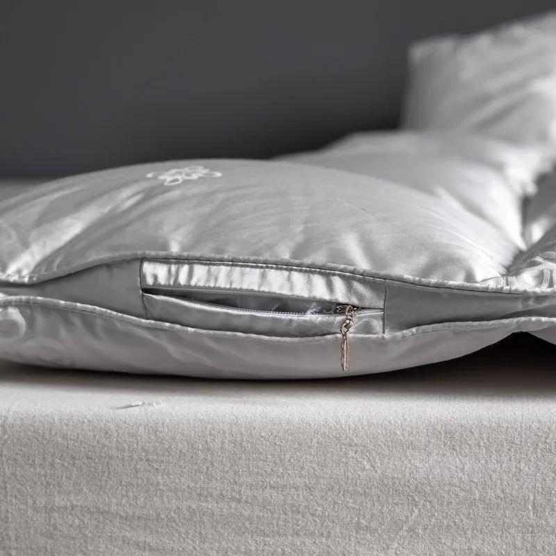 Luxury Metallic All-Season Goose Down Duvet