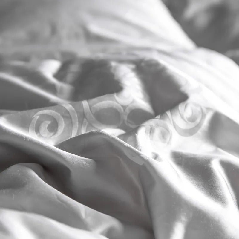 Luxury Metallic All-Season Goose Down Duvet