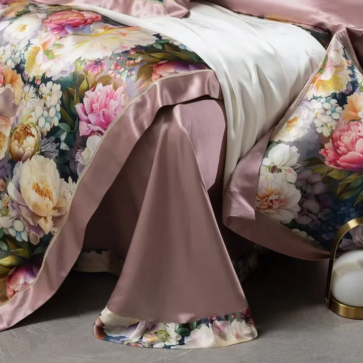 Misty Bloom Mulberry Silk 22 mm Bedding Set