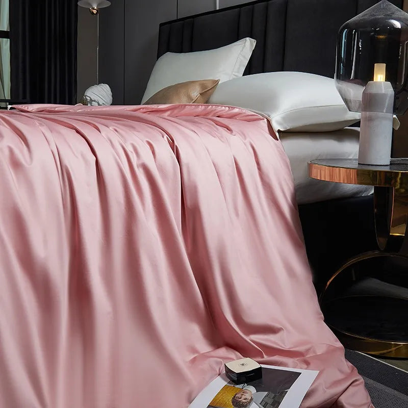 All-Season Mulberry Silk Comforter – Roomie Design
