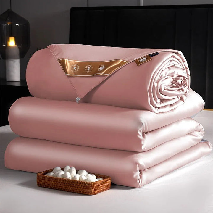 All-Season Mulberry Silk Comforter – Roomie Design