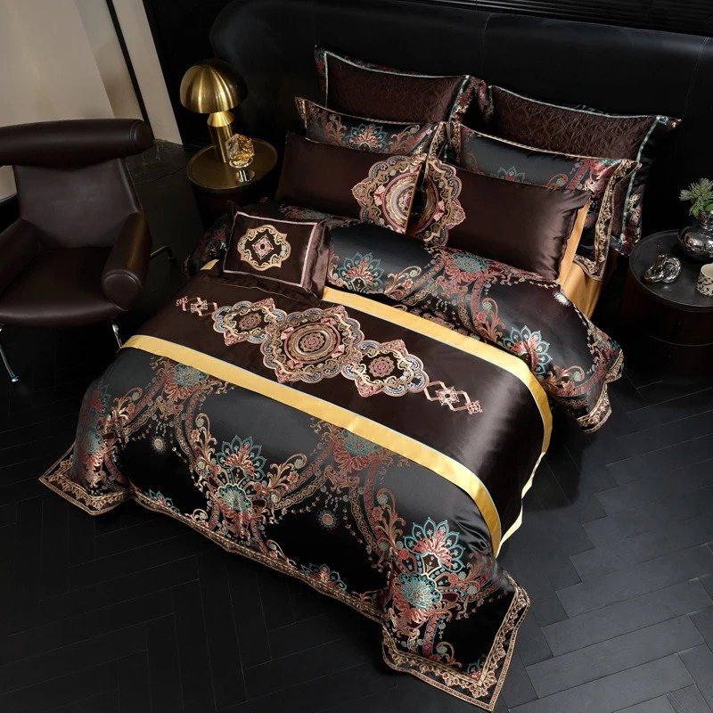 Nocturne Jacquard Luxury Bedding Set