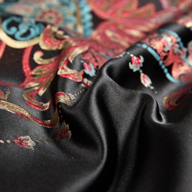 Nocturne Jacquard Luxury Bedding Set