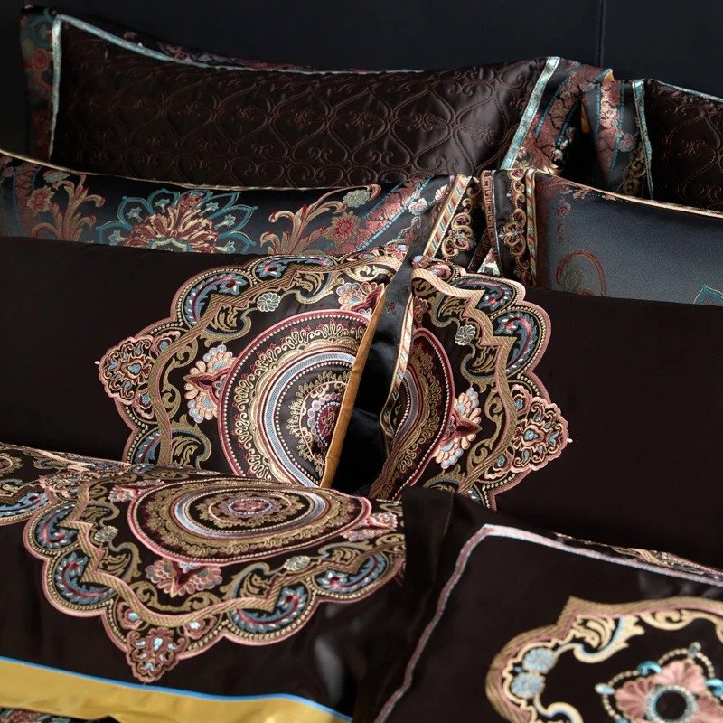 Nocturne Jacquard Luxury Pillowcase (Set of 2)