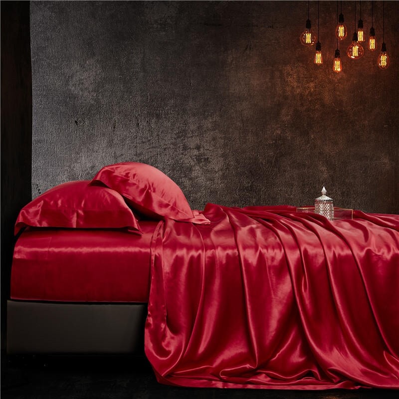 Red 25 Momme Mulberry Silk Bedding Set