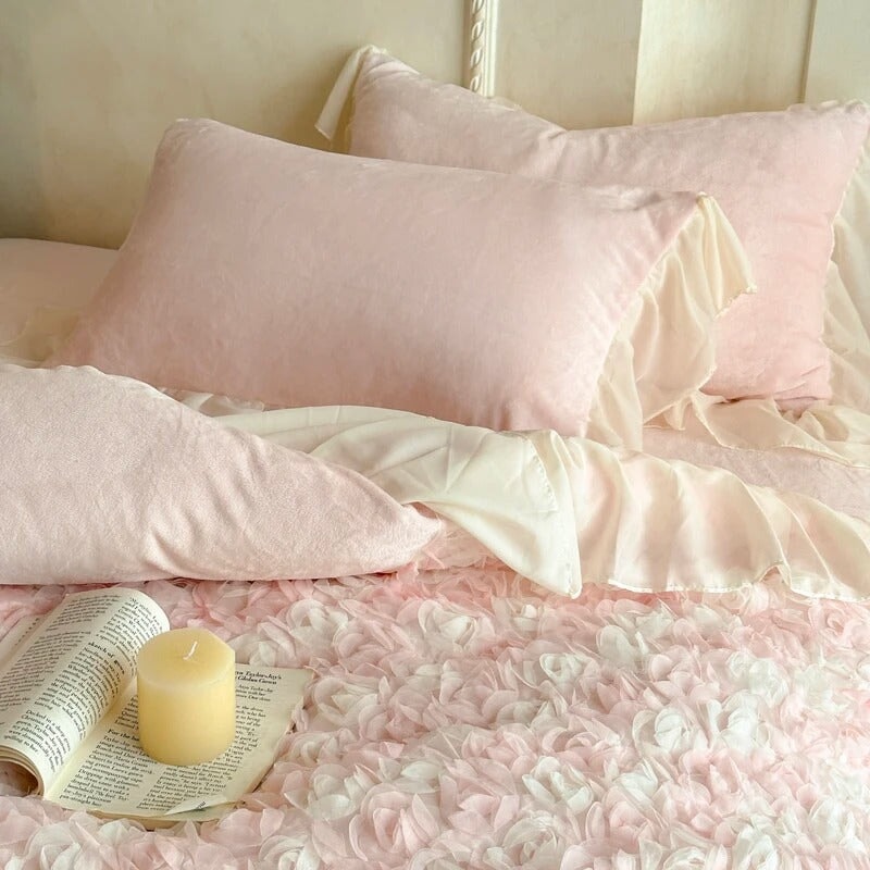 Rosé Royale Velvet Luxury Bedding Set