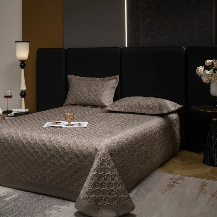 Seashell Quilted Bedspread Set