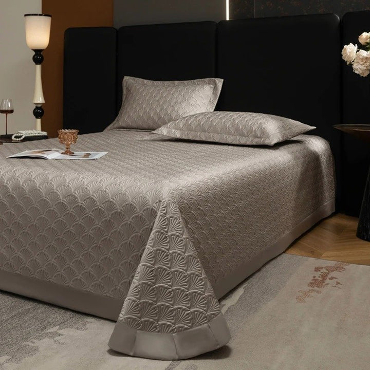 Seashell Quilted Bedspread Set