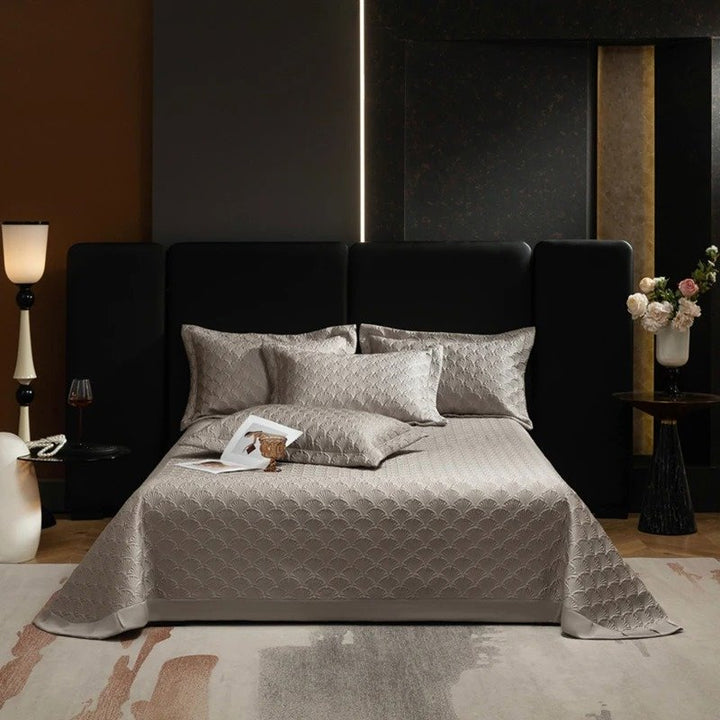 Seashell Quilted Bedspread Set