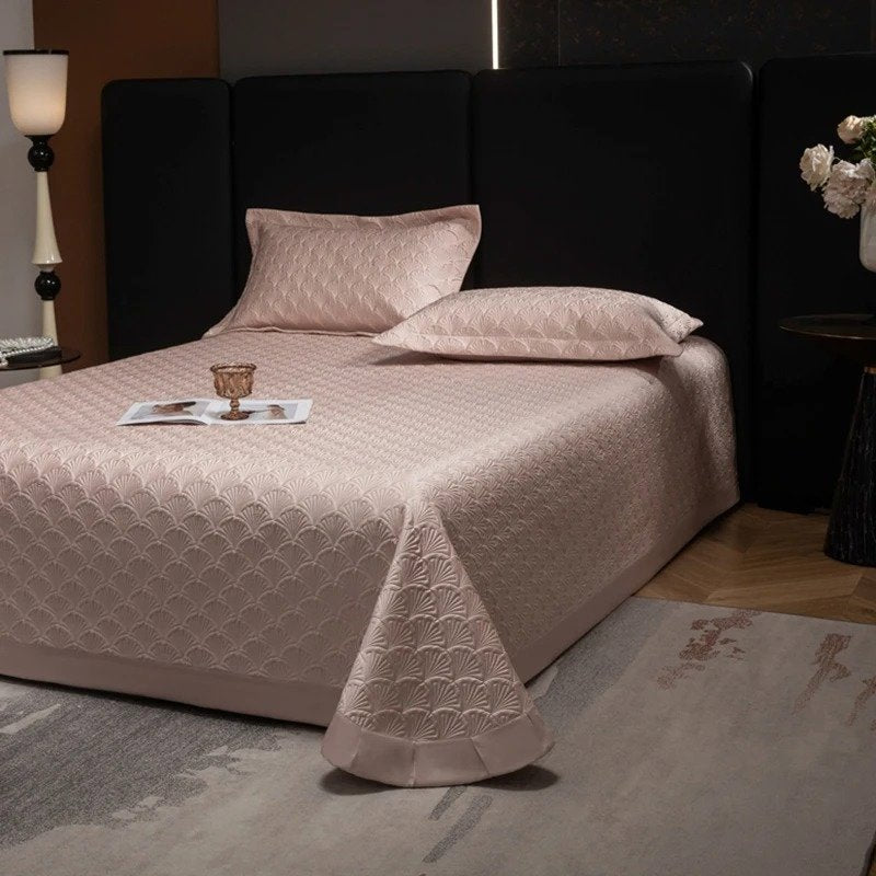 Seashell Quilted Bedspread Set