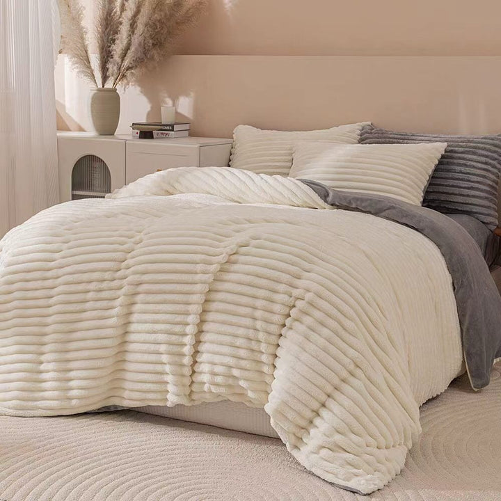 White & Grey Fluffy Ribbed Duvet Cover Set