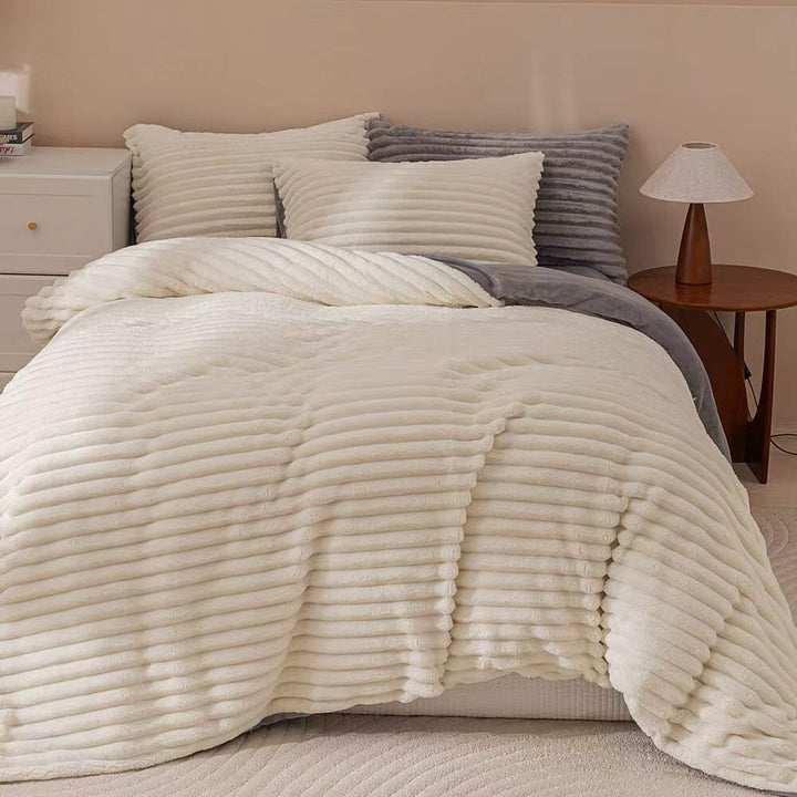 White & Grey Fluffy Ribbed Duvet Cover Set