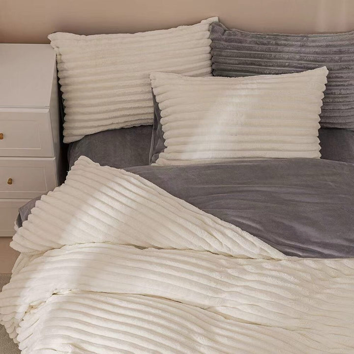 White & Grey Fluffy Ribbed Duvet Cover Set