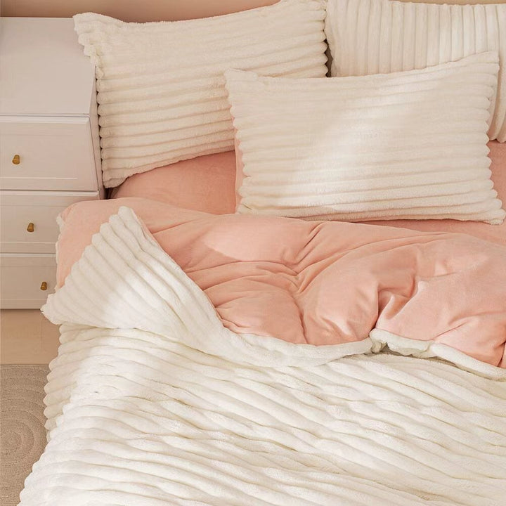 White & Pink Fluffy Ribbed Duvet Cover Set