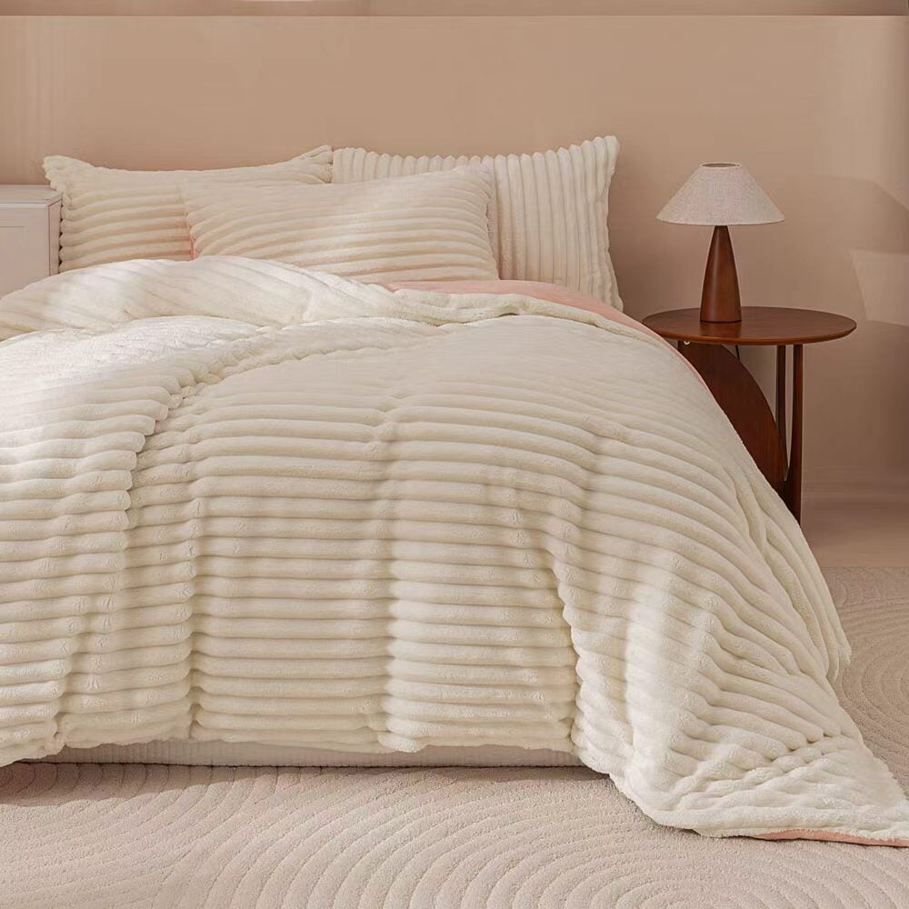 White & Pink Fluffy Ribbed Duvet Cover Set