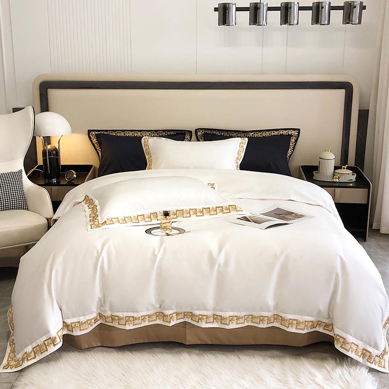 Baroque White Duvet Cover Set (Egyptian Cotton, 1000 TC)