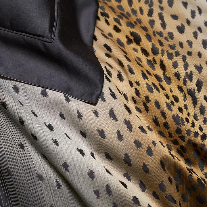 Jaguar Luxury Duvet Cover Set (Egyptian Cotton, 1200 TC)