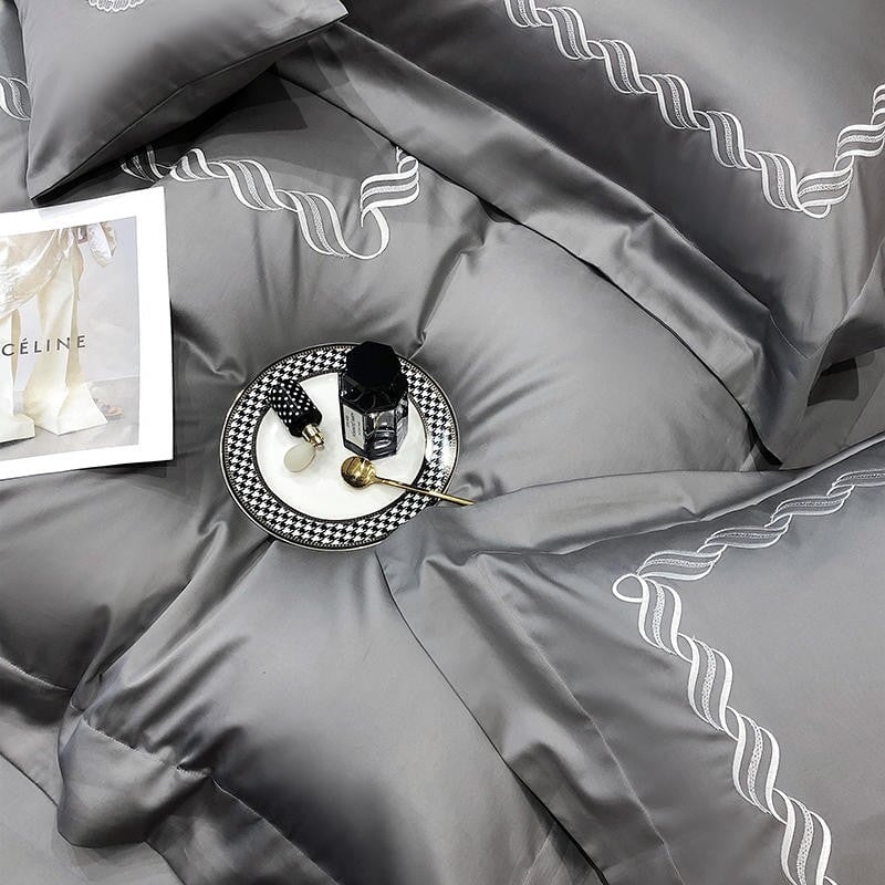 Links Embroidered Grey Duvet Cover Set (1000 TC)