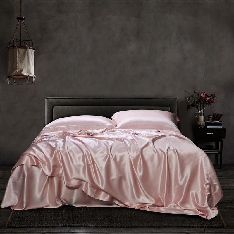 Pale Pink 25 Momme Mulberry Silk Luxury Designer Bedding Set – Roomie ...