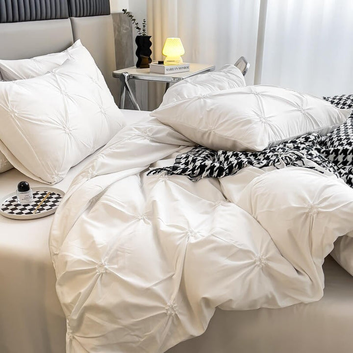 Pinch Pleated White 4 Piece Duvet Cover Set
