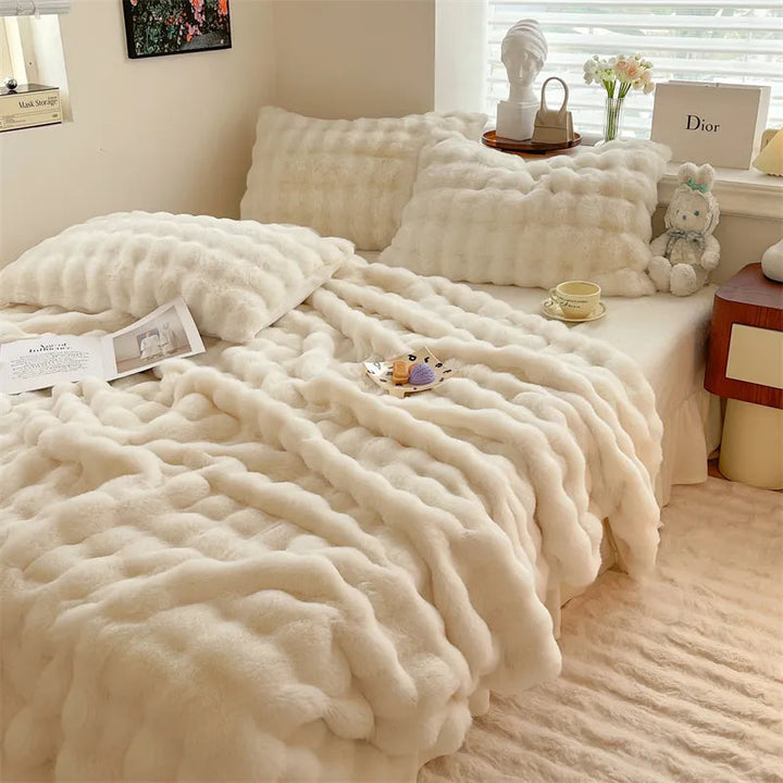 Rabbit Faux-Fur Blanket Blanket & Pillow Cover Bedding Roomie Design 